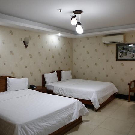 Phu An Hotel Ho Chi Minh City Exterior photo