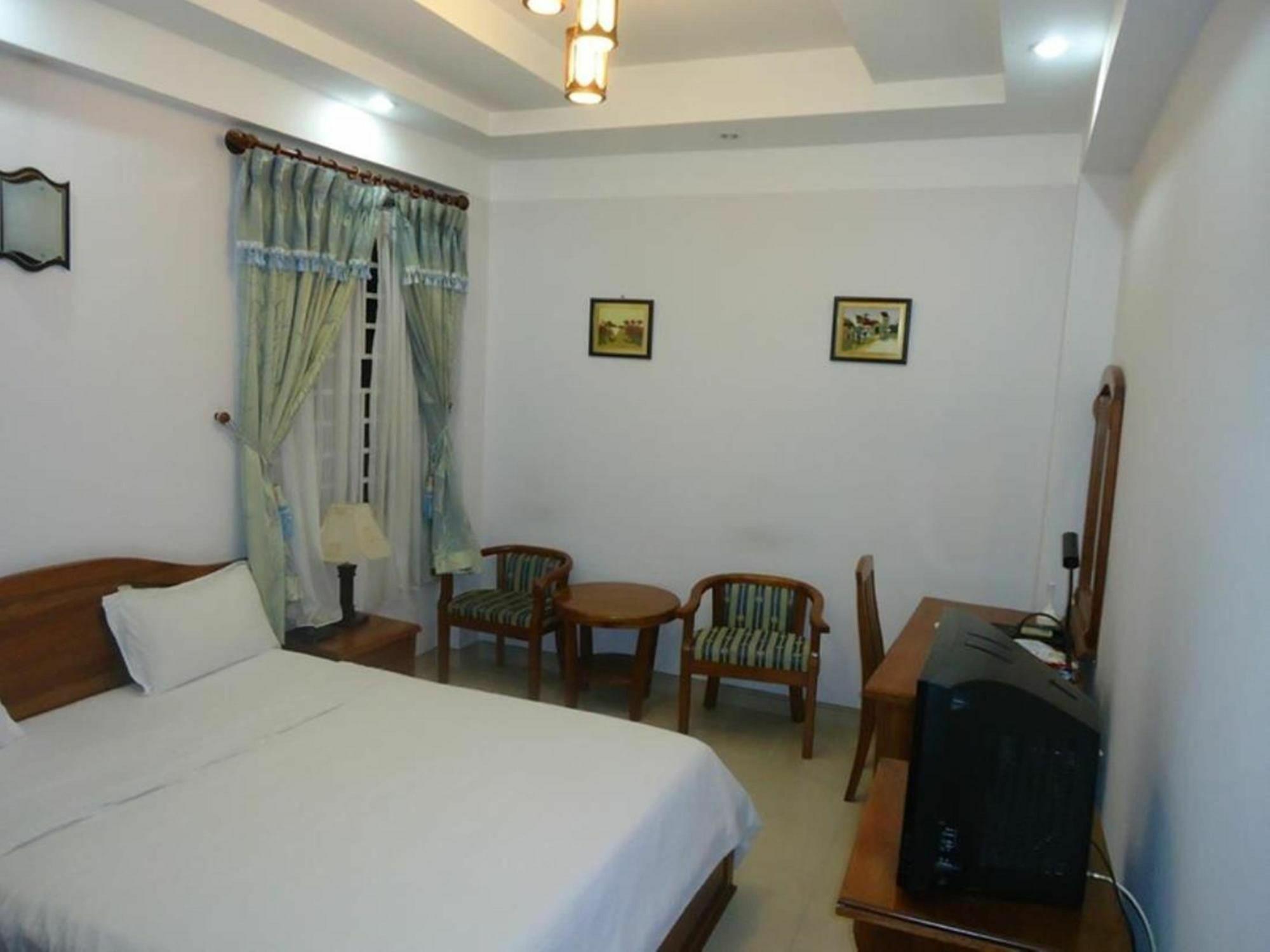 Phu An Hotel Ho Chi Minh City Exterior photo